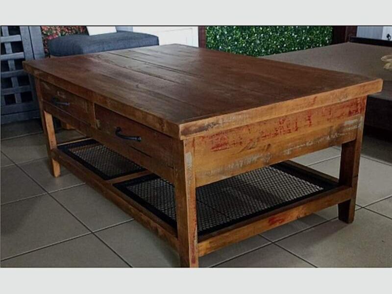 Mesa de Sala Perú