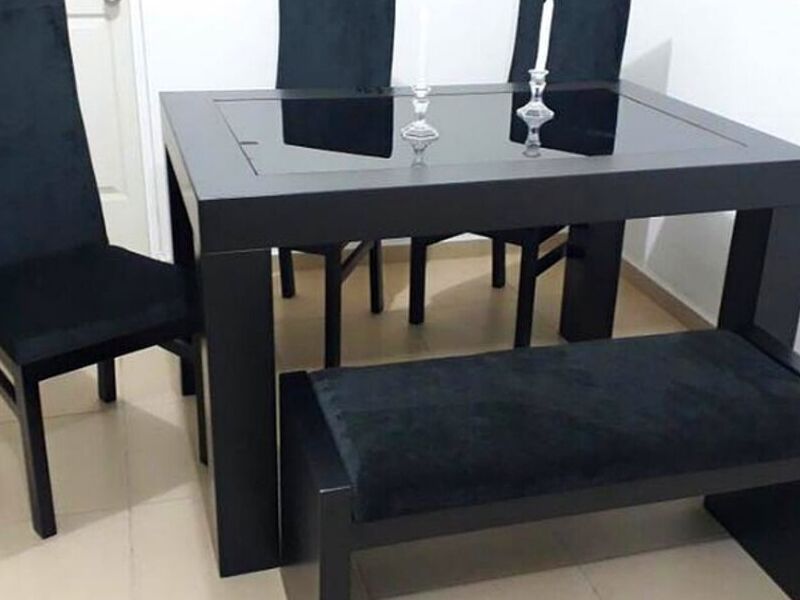 Mesa comedor Peru