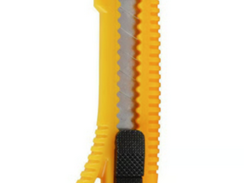 Cuchilla PVC Snap-Off 18 mm CHICLAYO