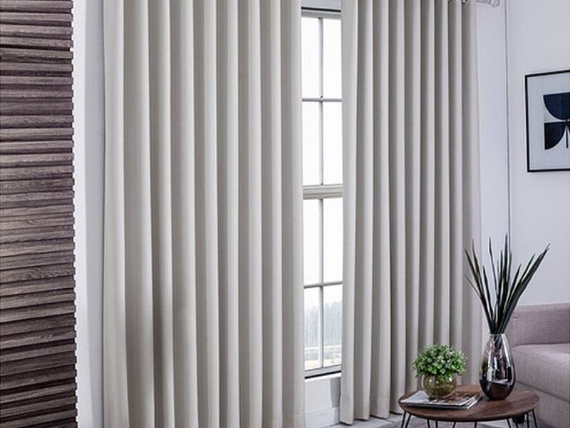 CORTINAS CON TUVO DE ACERO