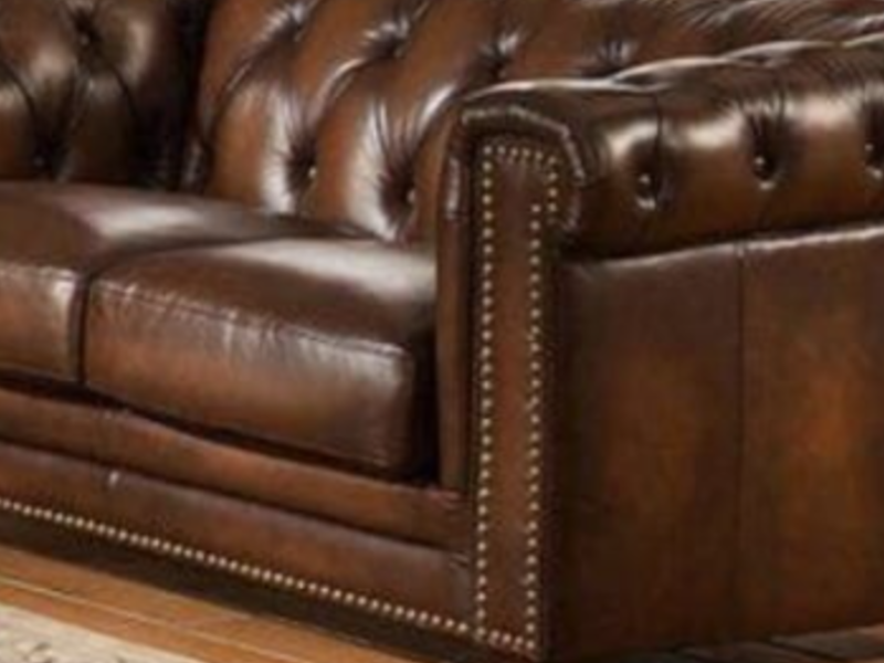 Sofá chesterfield cuero café Peru