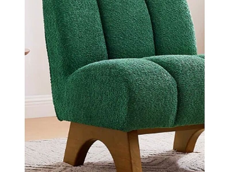 Brinlei  Accent Chair Peru 