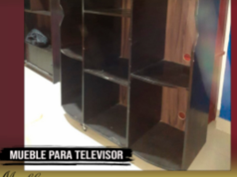 Mueble para TV Madera Peru