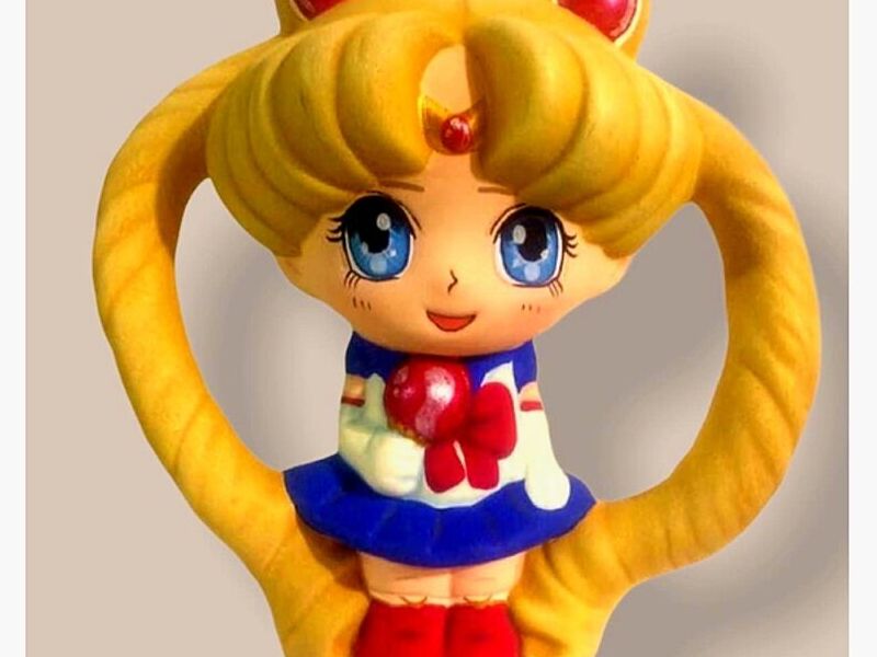 Adorno ceramica sailor moon Perú