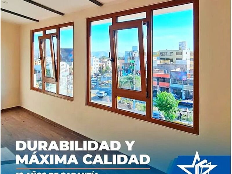 Ventana PVC oscilobatiente Perú