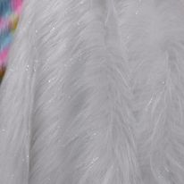 Alfombras blancas de peluche