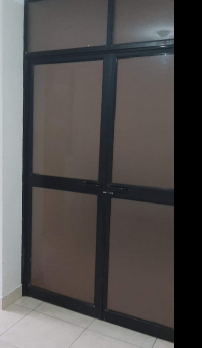 Puerta de aluminio Perú