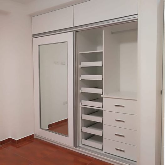 Diseño closet blanco Perú