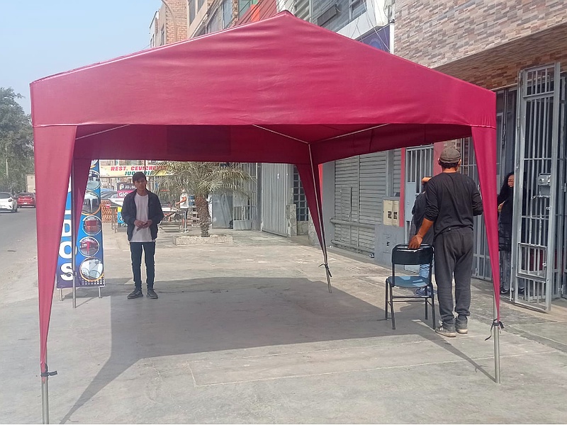 Toldo Rojo Peru