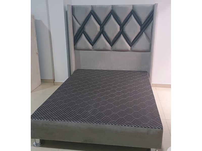 Cama Gris Perú