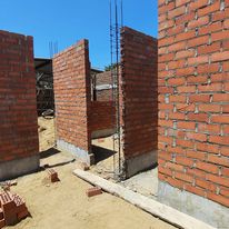 Construcción de paredes de ladrillo