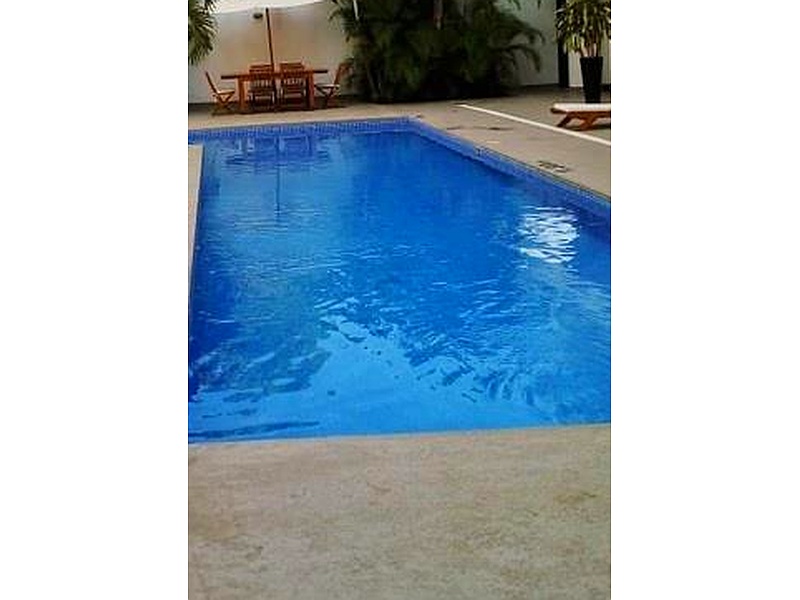 Piscina Grande Perú