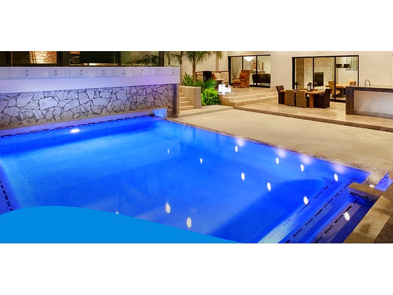 Piscina Azul Perú