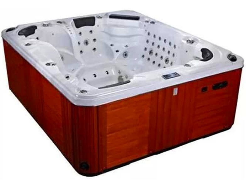 Piscina Blanca Perú