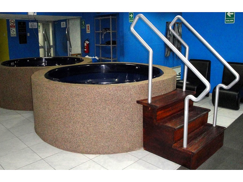Piscina Kunthe Perú