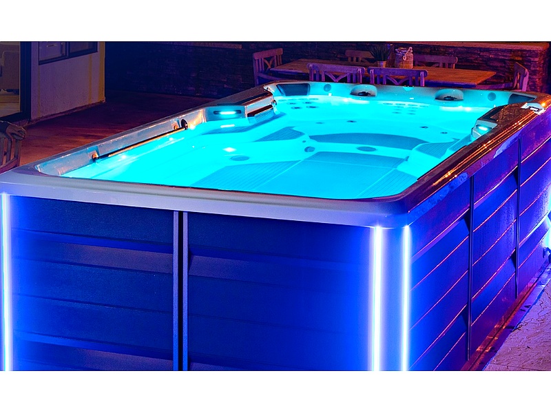 Piscina LED Perú