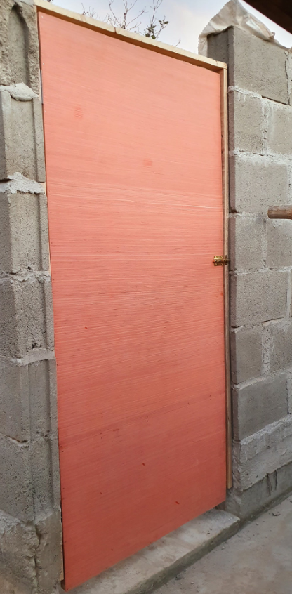 Puerta de madera Perú