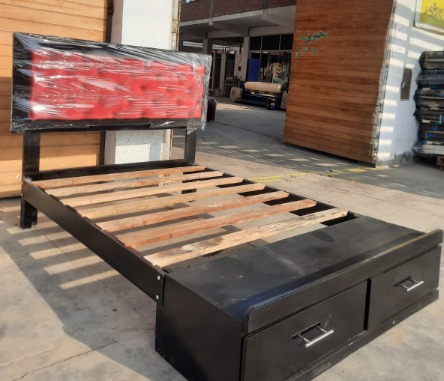 Cama de dos plazas con cajones PERÚ
