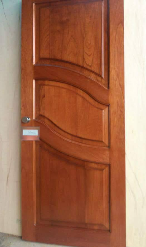 Puerta de madera Perú