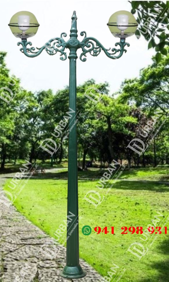 POSTES Y BANCAS DE FIERRO FUNDIDO