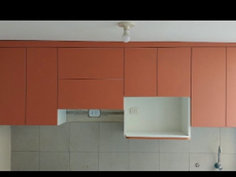Cocina integral madera rojiza Peru