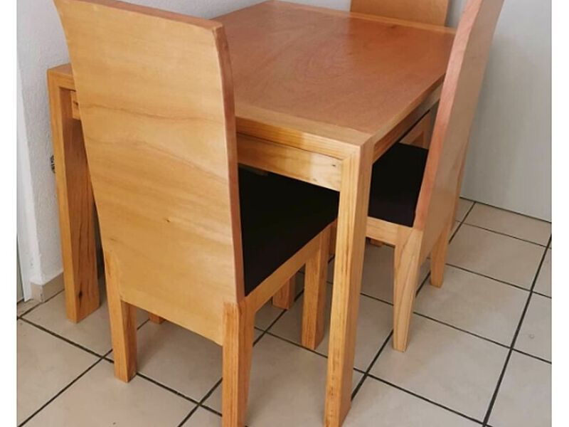 Mesa comedor Peru