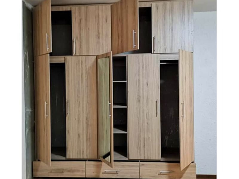 Closet Peru