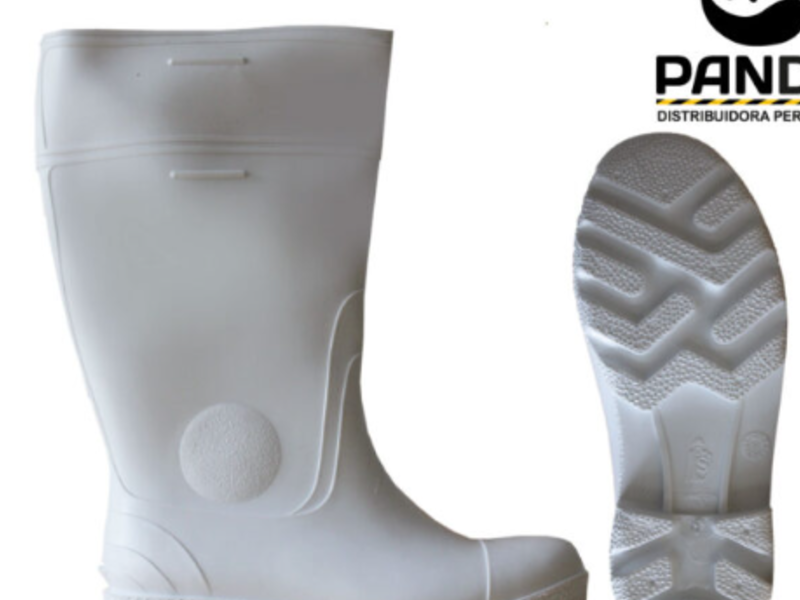 Bota con punta de metal en Lima