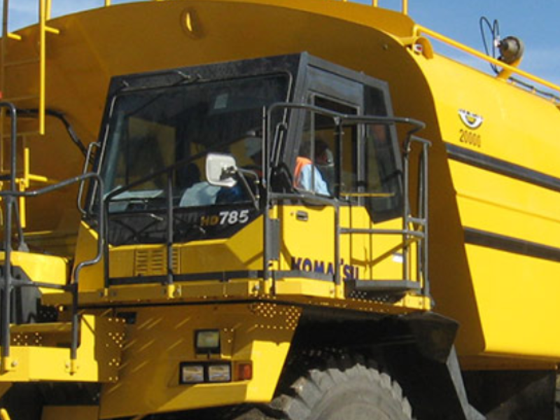 Komatsu Volqueta HD785-7