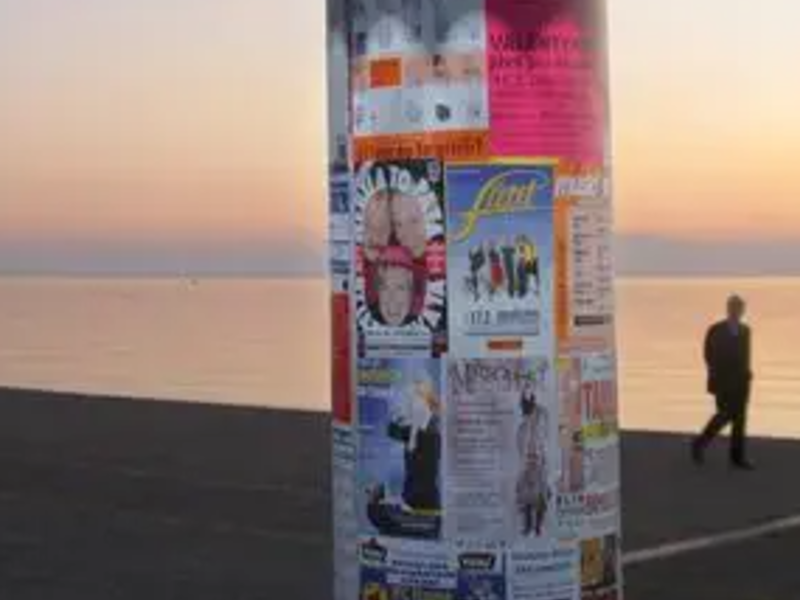 Columnas Publicitarias, Lima Perú