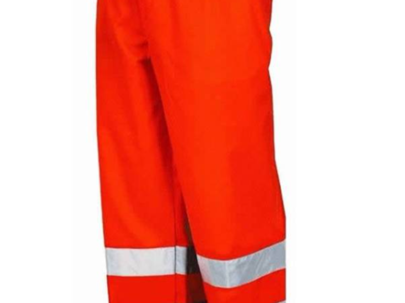 Pantalón con cinta reflectiva en Wánchaq