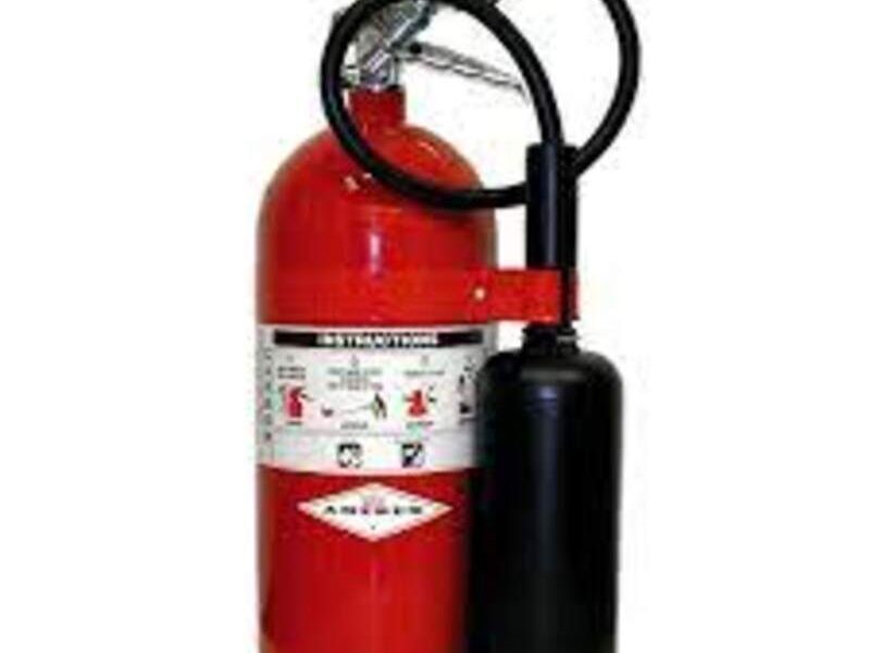 Extintor portatil de CO2 en Cusco 
