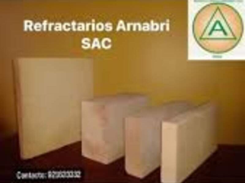 Ladrillo Refractario Dividido 1" Lima