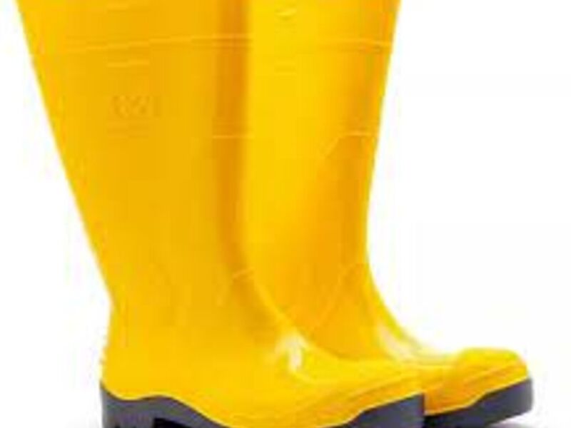 BOTA DE PVC EN LIMA