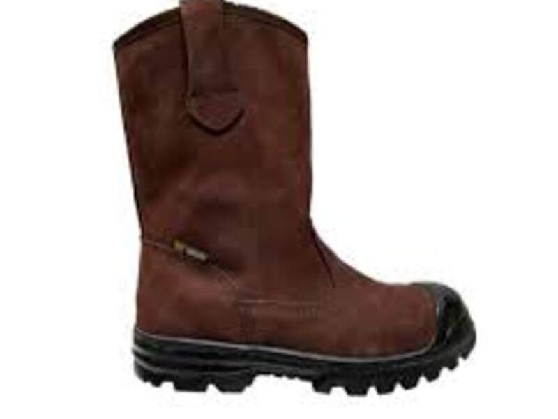 BOTA CAMPERA REFORZADA EN LIMA