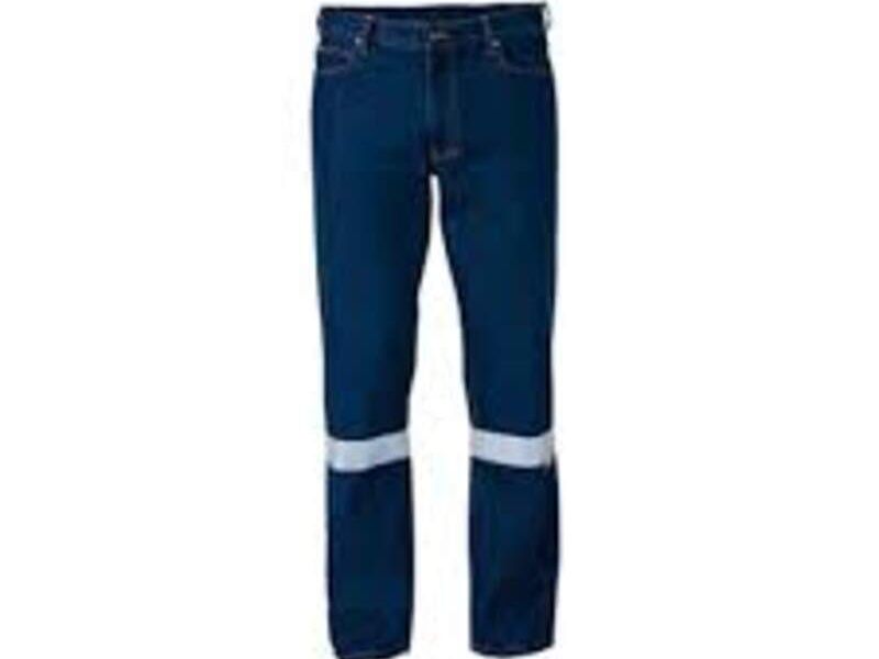 Pantalón de mezclilla en Lima