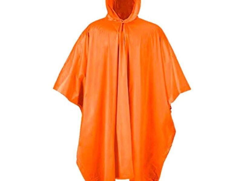 Poncho para lluvia en Lima