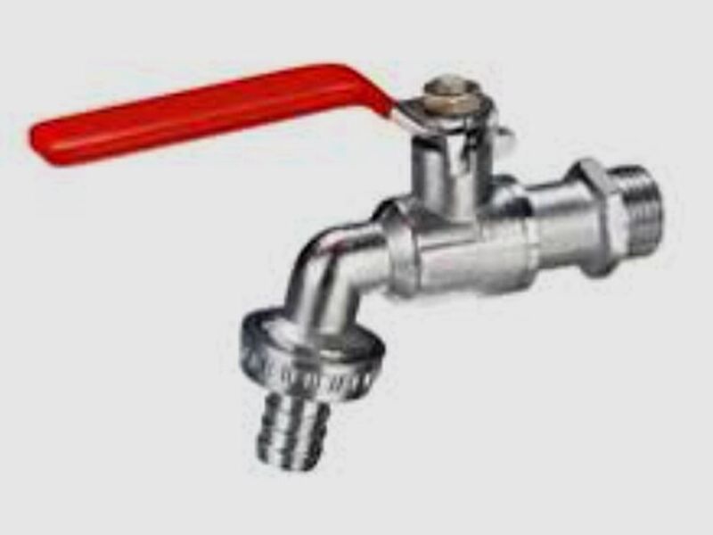 Llave de agua en Lima
