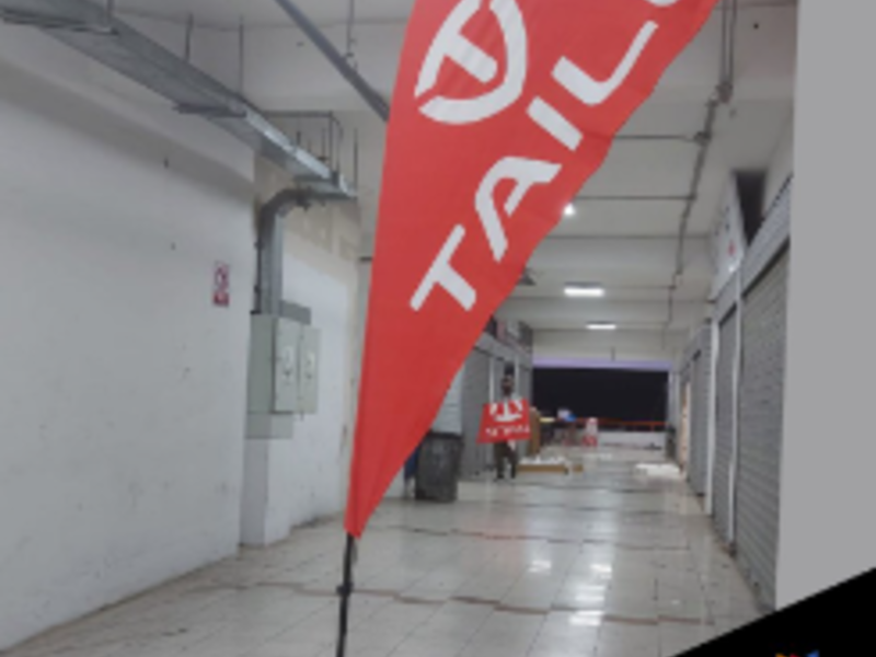 Banderolas, Lima Perú