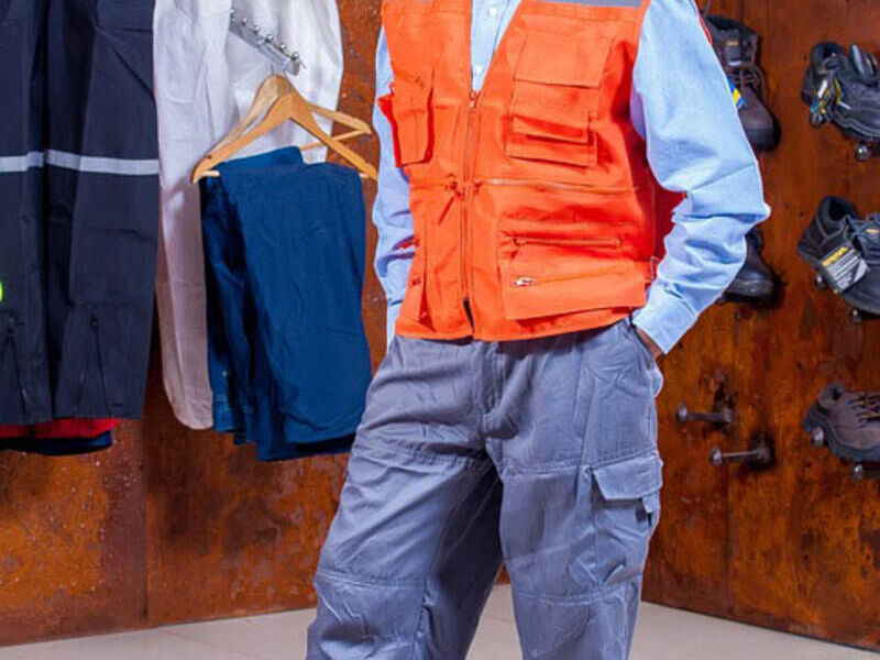 PANTALON DE DRILL EN LIMA