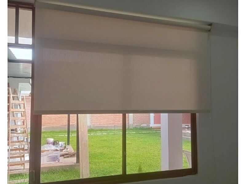 Roller screen Chincha Alta