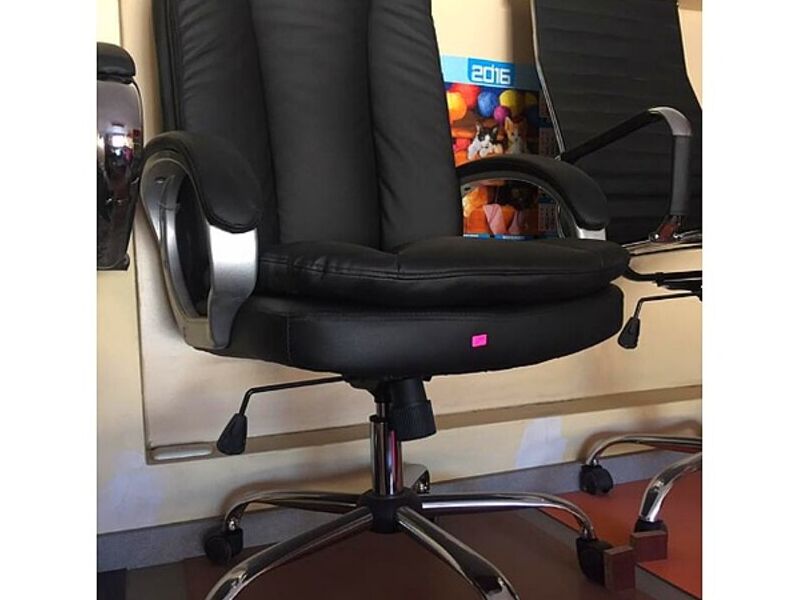 Silla giratoria Huaraz