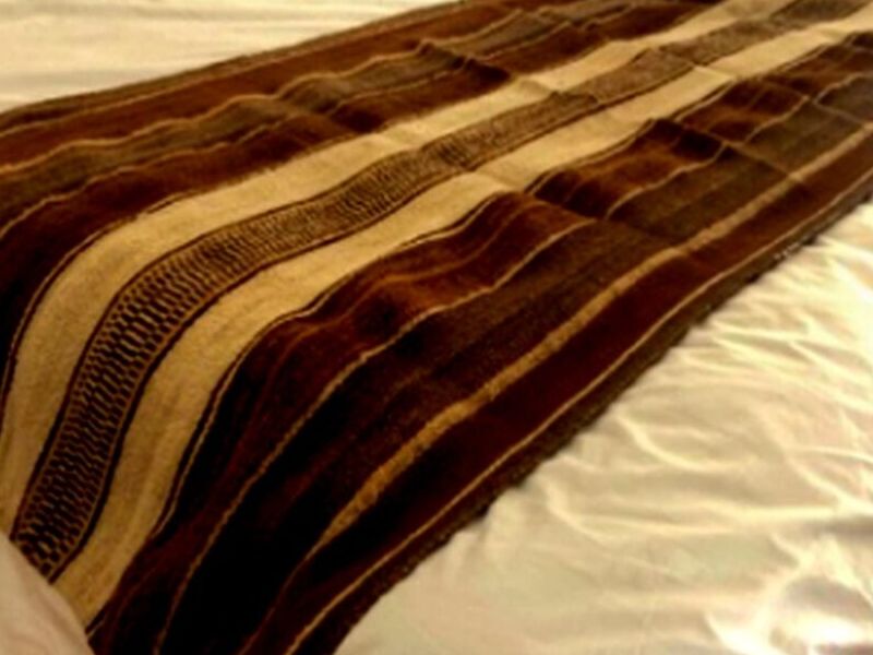 Alfombra decorativa marron Peru