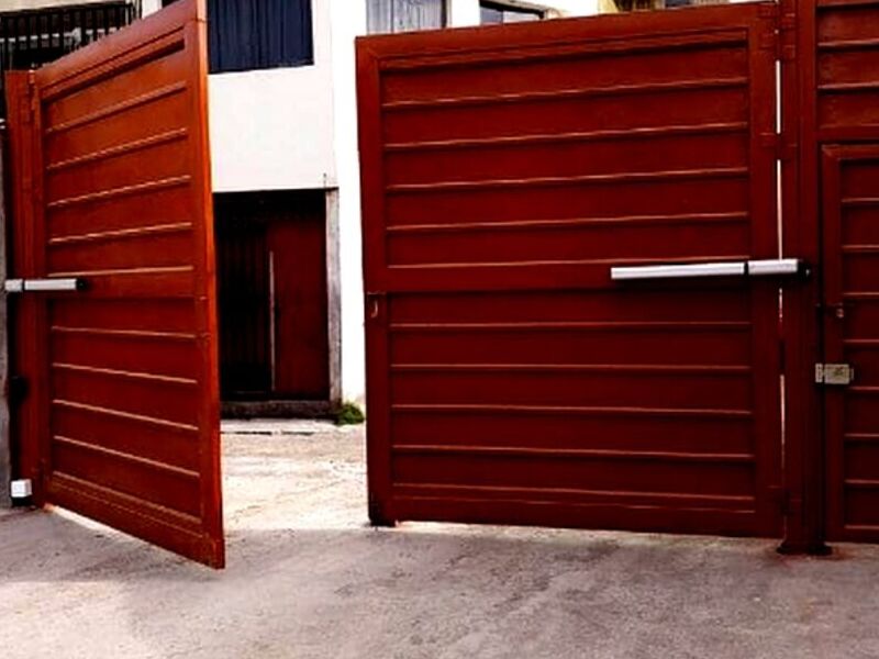 Puertas Batientes Perú