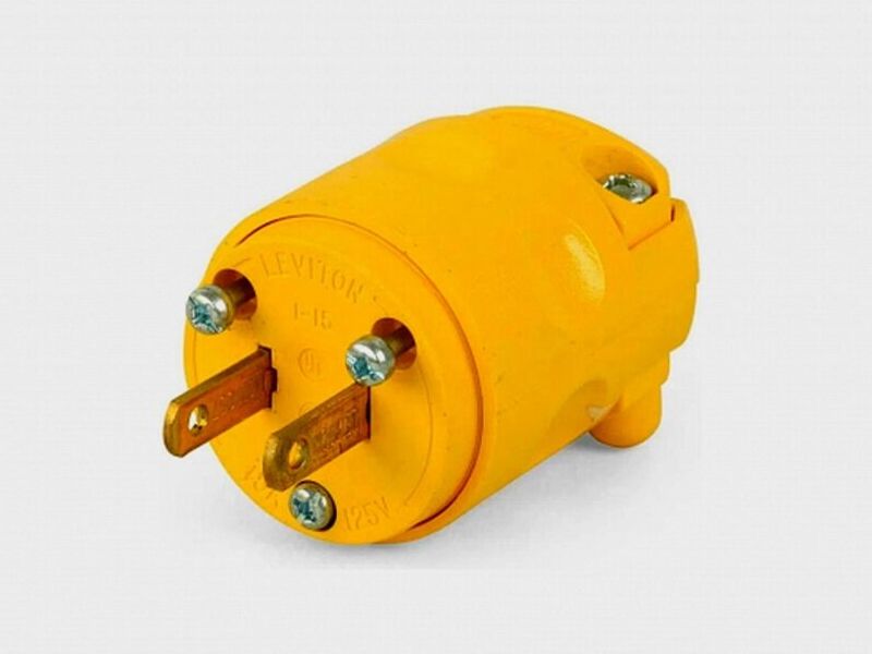 Enchufe 15A-125V Amarillo 2 Polos Perú