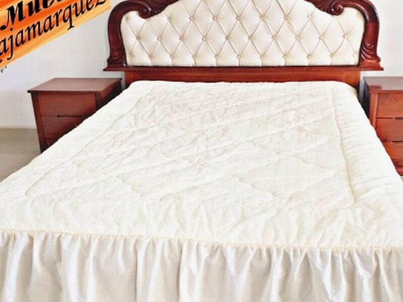 CAMA REINA PERU