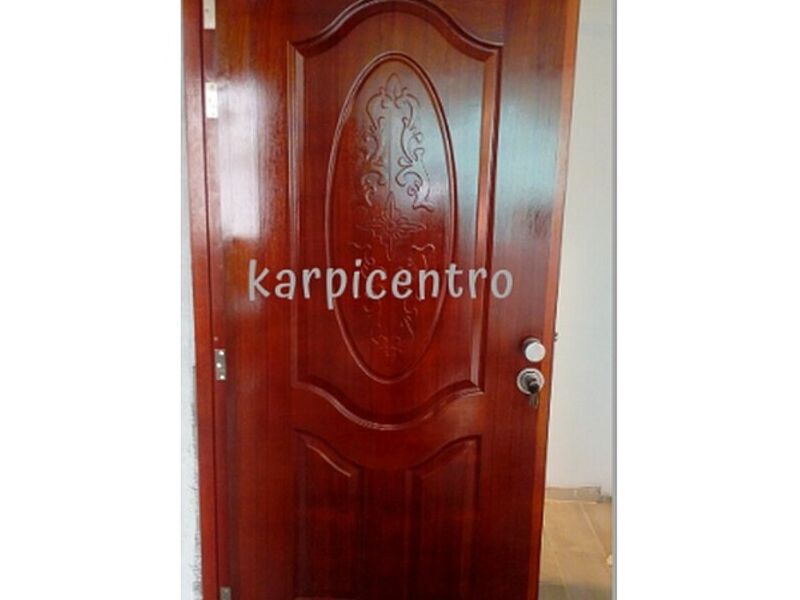 Puerta Exterior Perú