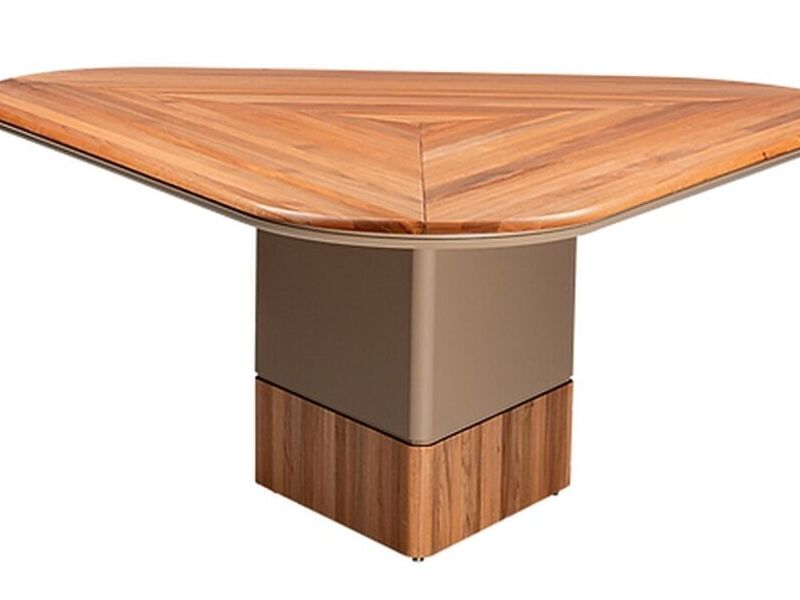 Mesa Triton Peru