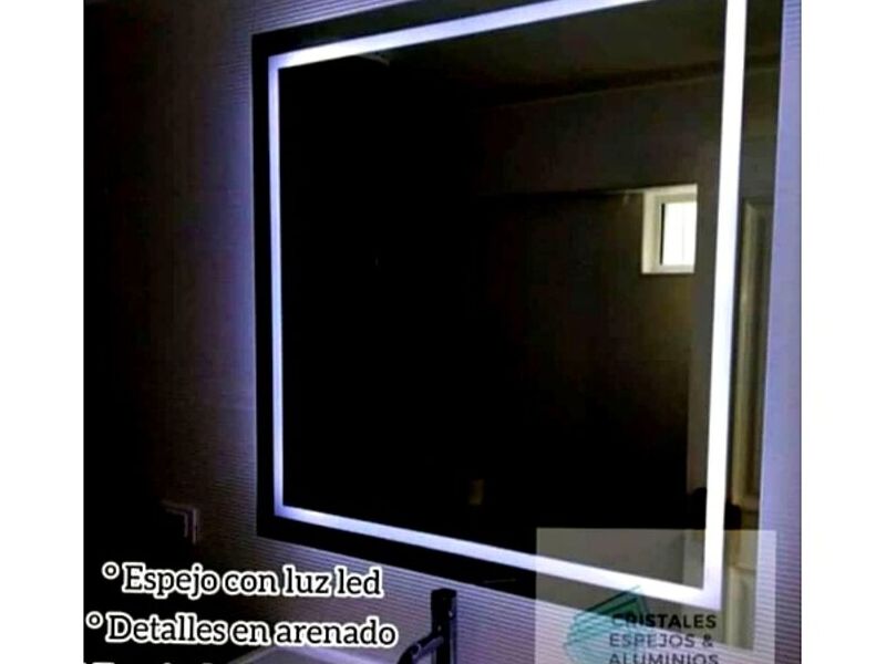 Espejo Moderno LED Perú