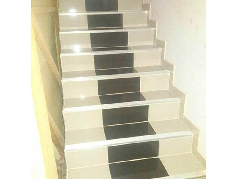 Escalera Cerámica 